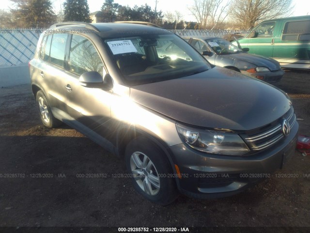 VOLKSWAGEN TIGUAN 2016 wvgav7ax1gw005558