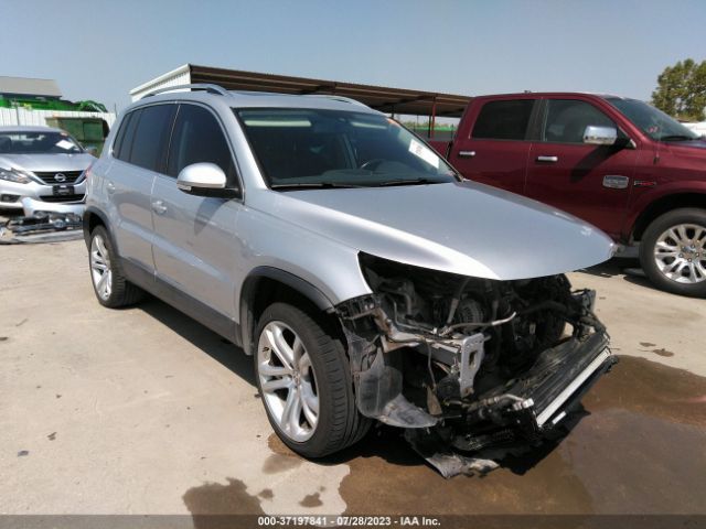 VOLKSWAGEN TIGUAN 2016 wvgav7ax1gw513688