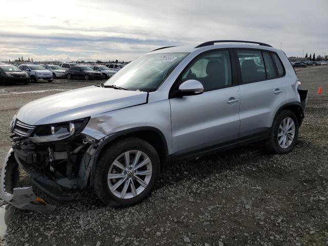 VOLKSWAGEN TIGUAN S 2017 wvgav7ax1hk044014