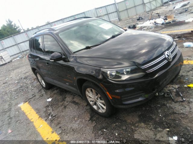 VOLKSWAGEN TIGUAN 2017 wvgav7ax1hk049407