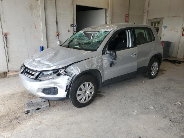 VOLKSWAGEN TIGUAN S 2017 wvgav7ax1hk054347