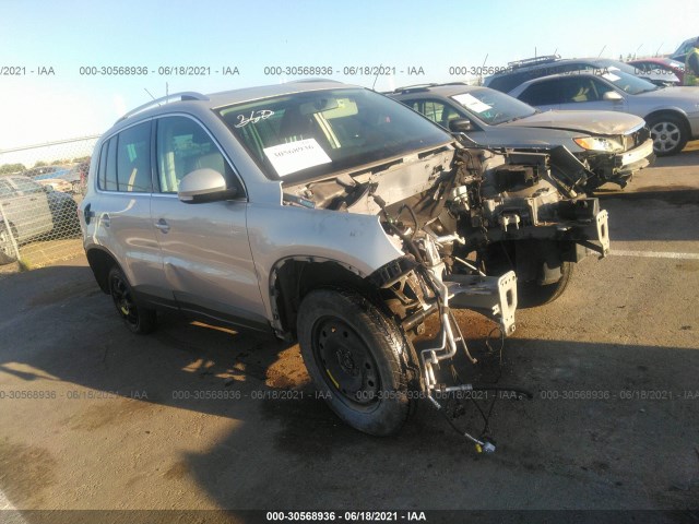 VOLKSWAGEN TIGUAN 2011 wvgav7ax2bw557210