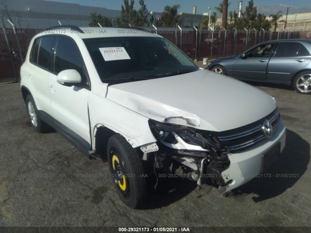 VOLKSWAGEN TIGUAN 2015 wvgav7ax2fw594389