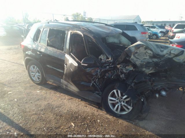 VOLKSWAGEN TIGUAN 2017 wvgav7ax2hk014813