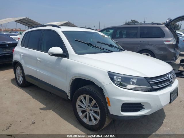 VOLKSWAGEN TIGUAN 2017 wvgav7ax2hk054812