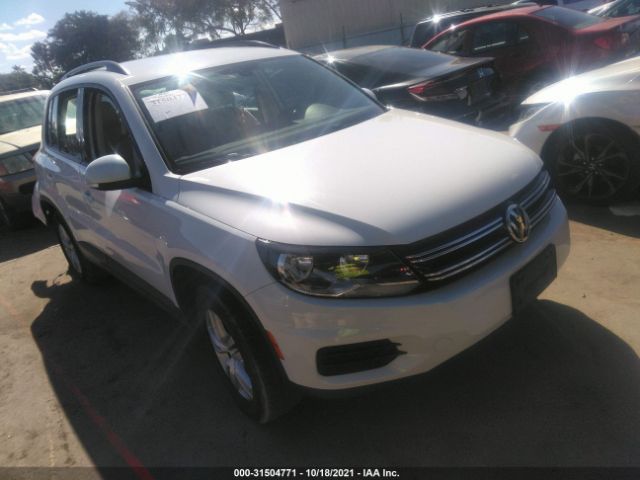 VOLKSWAGEN TIGUAN 2017 wvgav7ax2hw513023