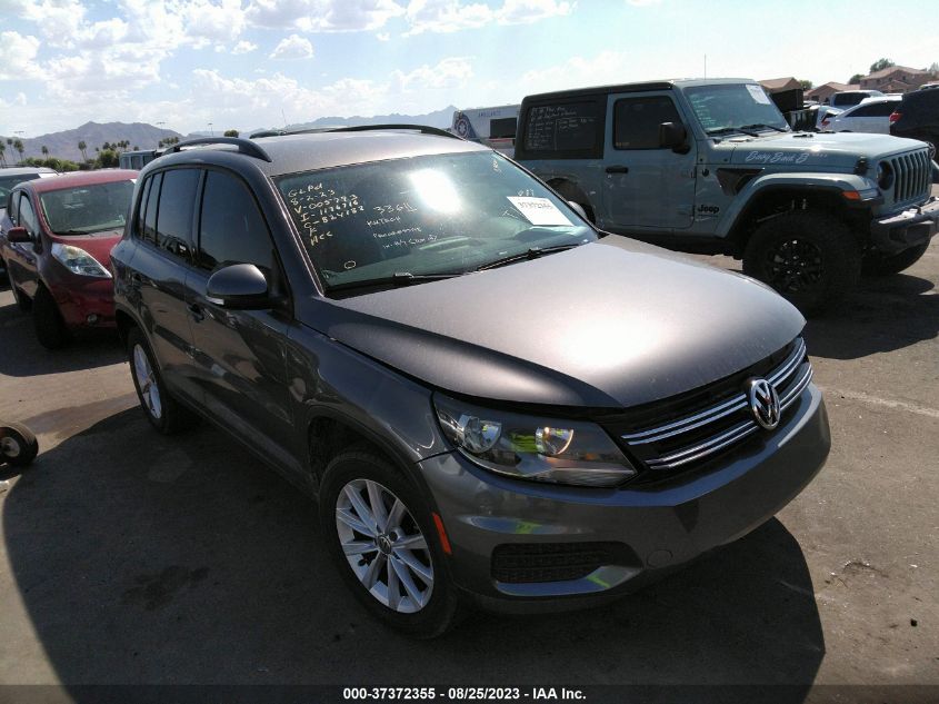 VOLKSWAGEN TIGUAN 2018 wvgav7ax2jk005793