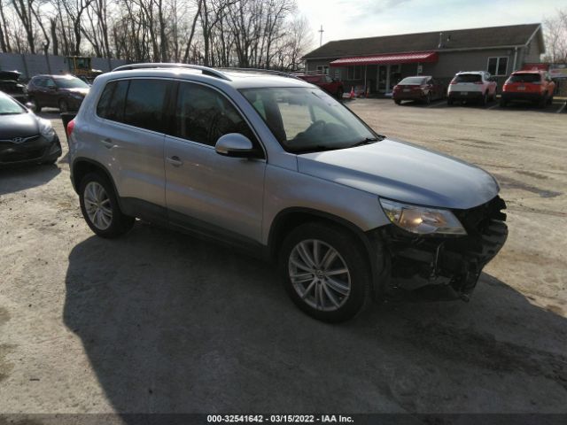 VOLKSWAGEN TIGUAN 2011 wvgav7ax3bw568457