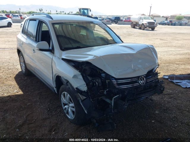 VOLKSWAGEN TIGUAN 2015 wvgav7ax3fw613791