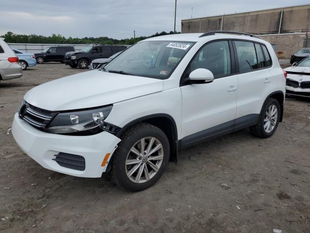 VOLKSWAGEN TIGUAN 2017 wvgav7ax3hk044368