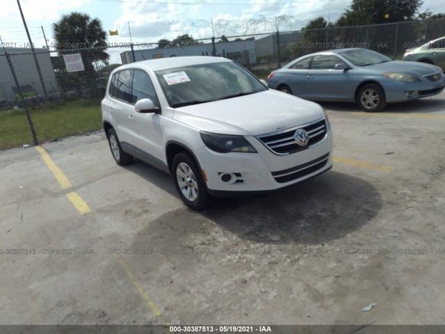 VOLKSWAGEN TIGUAN 2010 wvgav7ax4aw525888