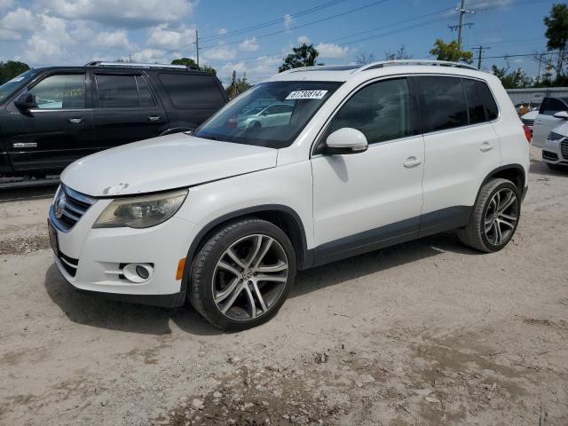 VOLKSWAGEN TIGUAN S 2011 wvgav7ax4bw509580