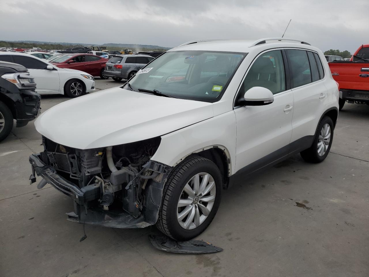 VOLKSWAGEN TIGUAN 2011 wvgav7ax4bw556544