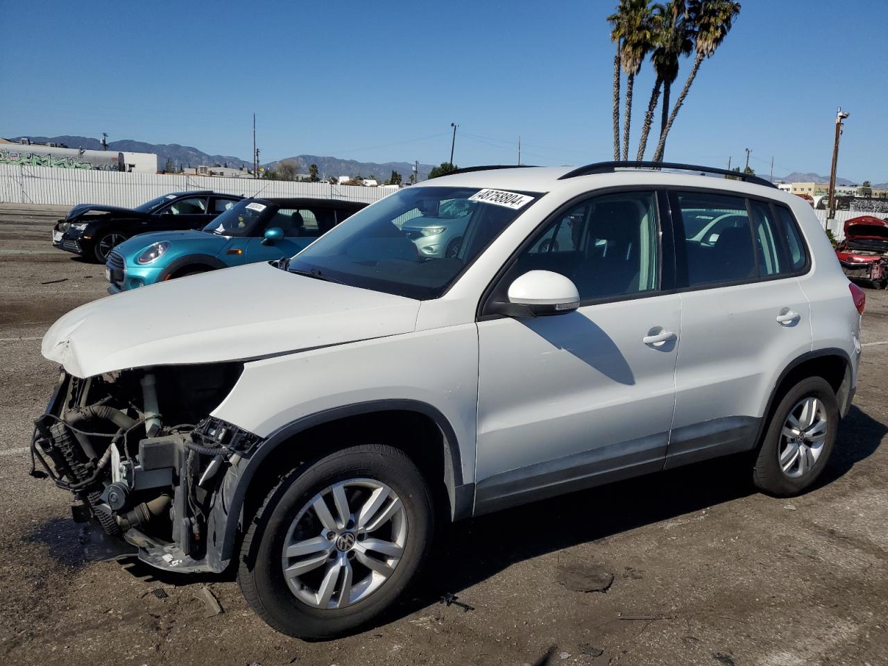 VOLKSWAGEN TIGUAN 2015 wvgav7ax4fw567162