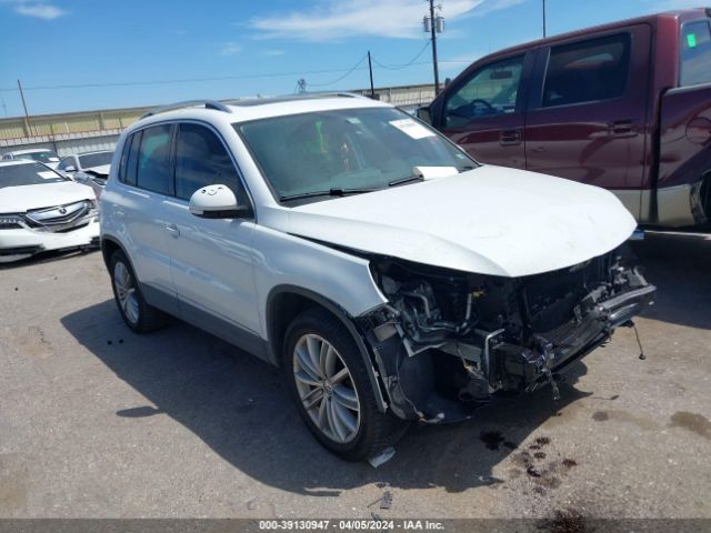 VOLKSWAGEN TIGUAN 2015 wvgav7ax4fw602167