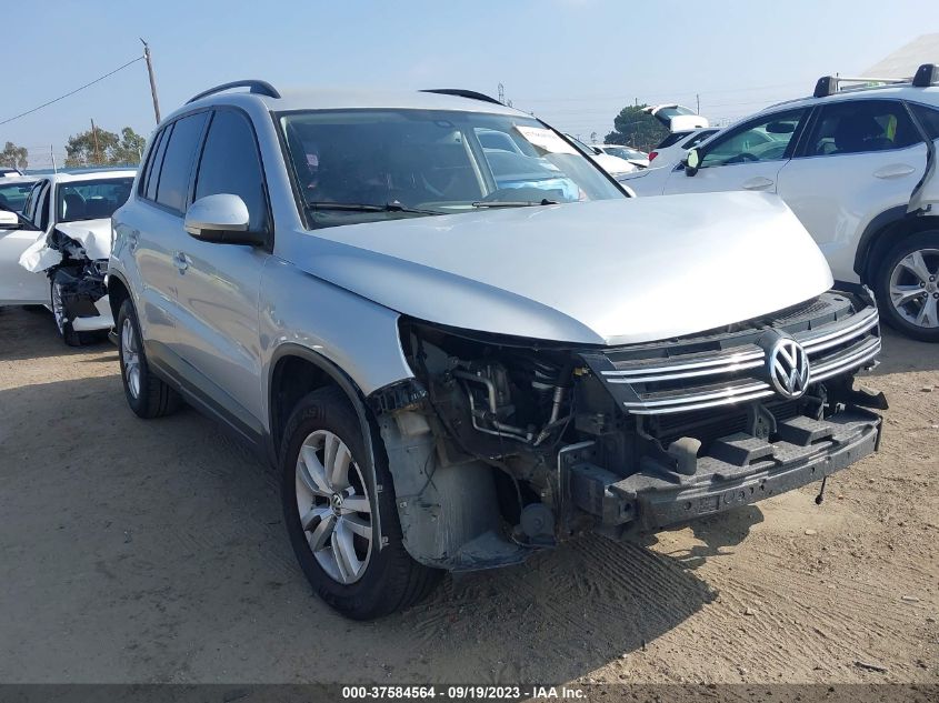 VOLKSWAGEN TIGUAN 2016 wvgav7ax4gw568717