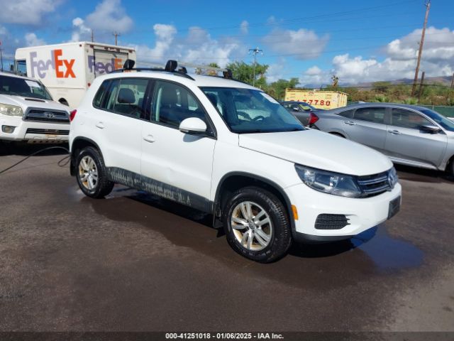 VOLKSWAGEN TIGUAN 2017 wvgav7ax4hk027272