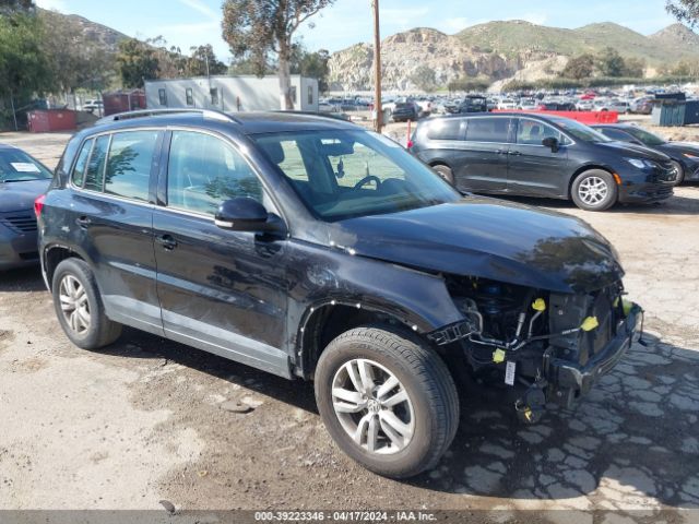 VOLKSWAGEN TIGUAN 2017 wvgav7ax4hk039745