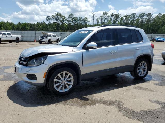 VOLKSWAGEN TIGUAN LIM 2018 wvgav7ax4jk004239