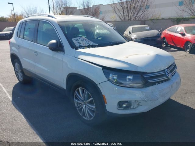 VOLKSWAGEN TIGUAN 2015 wvgav7ax5fw607426