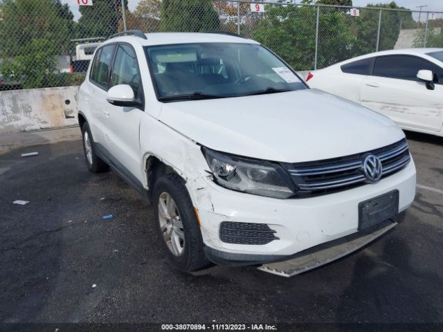 VOLKSWAGEN TIGUAN 2017 wvgav7ax5hk035171