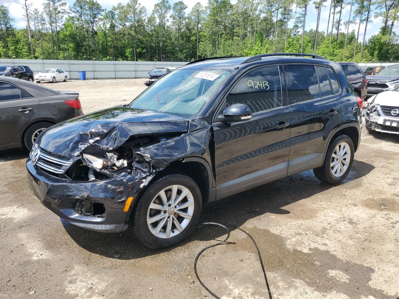 VOLKSWAGEN TIGUAN 2017 wvgav7ax5hk049247