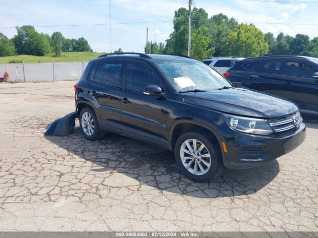 VOLKSWAGEN TIGUAN 2017 wvgav7ax5hk051063