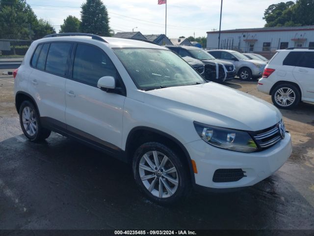 VOLKSWAGEN TIGUAN 2017 wvgav7ax5hk053041