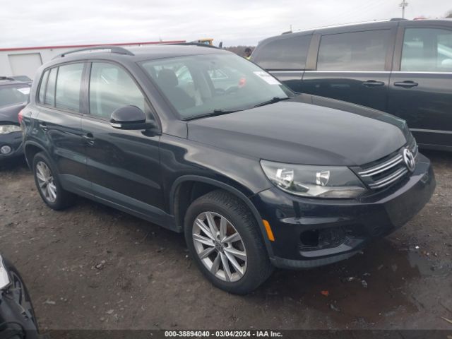 VOLKSWAGEN TIGUAN 2017 wvgav7ax6hk046857