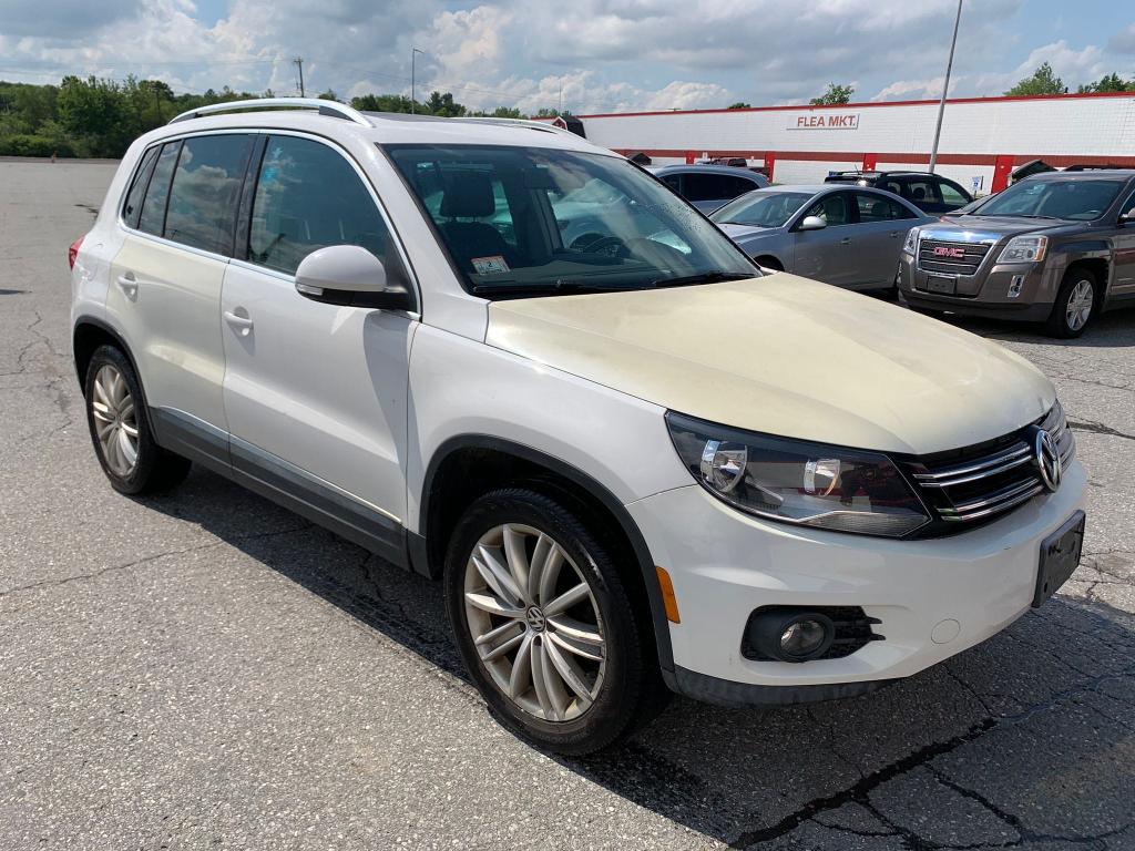 VOLKSWAGEN TIGUAN S 2012 wvgav7ax7cw561111