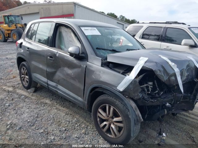 VOLKSWAGEN TIGUAN 2013 wvgav7ax7dw533939