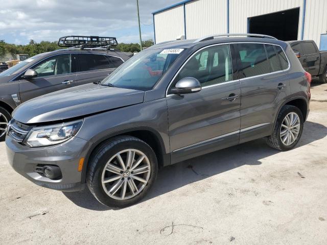 VOLKSWAGEN TIGUAN 2016 wvgav7ax7gw578741