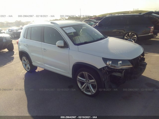 VOLKSWAGEN TIGUAN 2016 wvgav7ax7gw608983