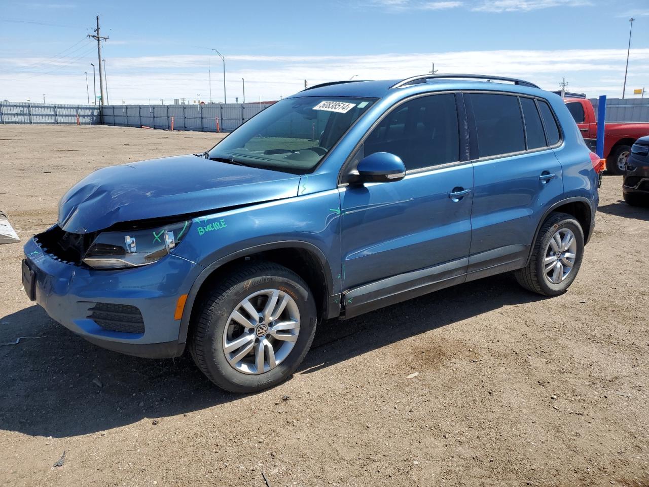 VOLKSWAGEN TIGUAN 2017 wvgav7ax7hw501336