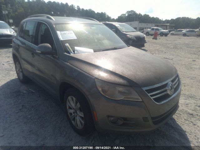 VOLKSWAGEN TIGUAN 2010 wvgav7ax8aw500914