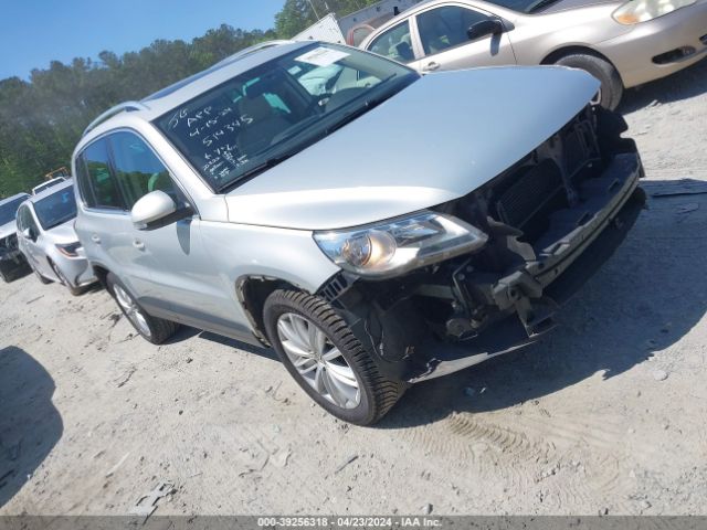 VOLKSWAGEN TIGUAN 2011 wvgav7ax8bw514345