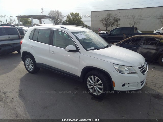 VOLKSWAGEN TIGUAN 2011 wvgav7ax8bw520873