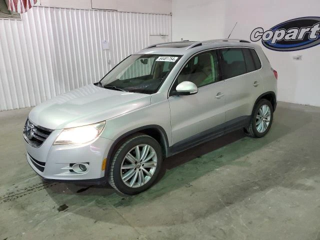 VOLKSWAGEN TIGUAN S 2011 wvgav7ax8bw538449