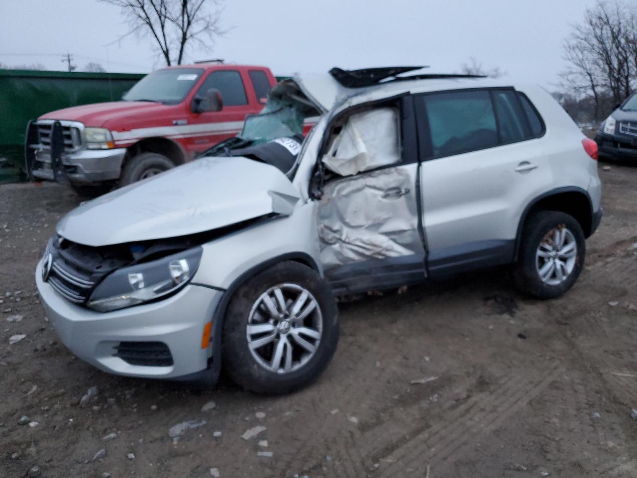 VOLKSWAGEN TIGUAN 2012 wvgav7ax8cw525587