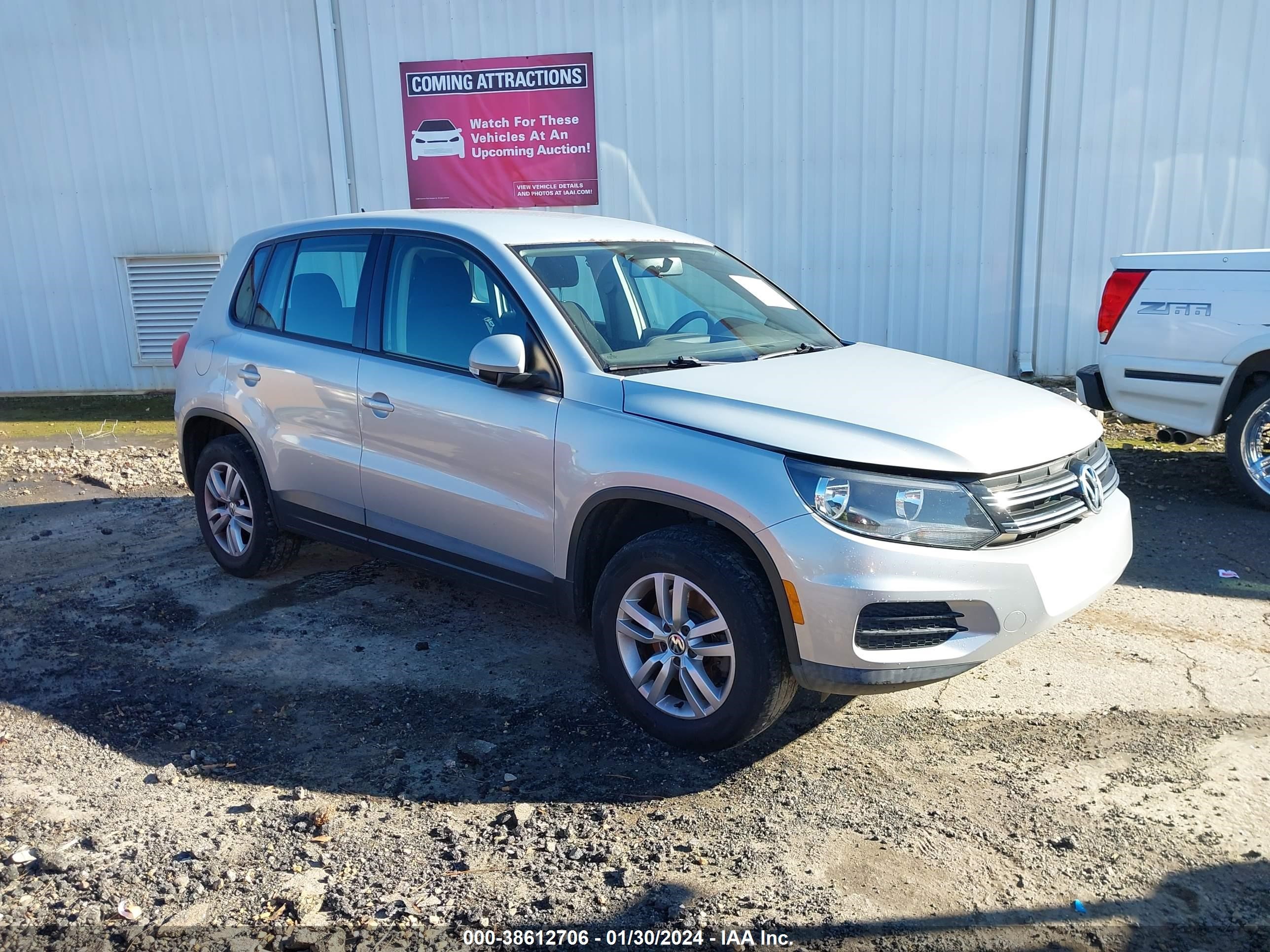 VOLKSWAGEN TIGUAN 2013 wvgav7ax8dw521914