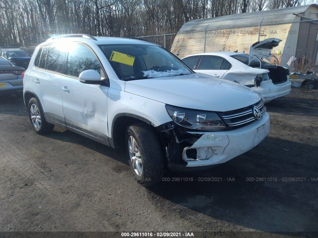 VOLKSWAGEN TIGUAN 2016 wvgav7ax8gw574973