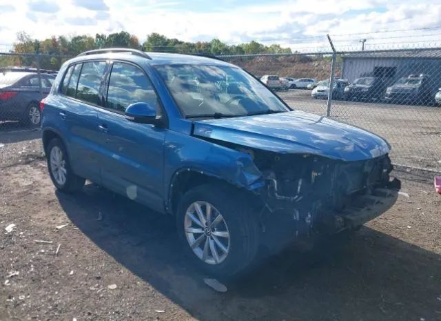 VOLKSWAGEN TIGUAN 2017 wvgav7ax8hk043121