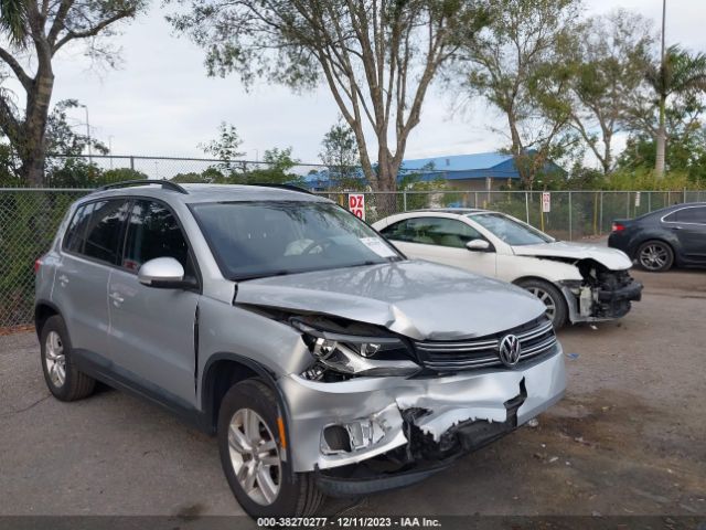 VOLKSWAGEN TIGUAN 2016 wvgav7ax9gw552576