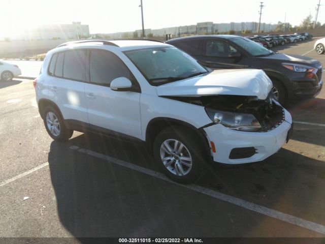 VOLKSWAGEN TIGUAN 2017 wvgav7ax9hw510345