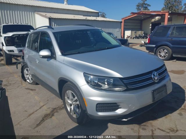 VOLKSWAGEN TIGUAN 2017 wvgav7ax9hw512550