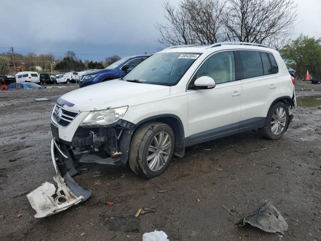 VOLKSWAGEN TIGUAN 2010 wvgav7axxaw510554