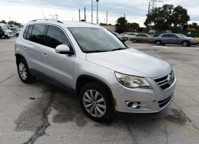 VOLKSWAGEN TIGUAN 2011 wvgav7axxbw504335