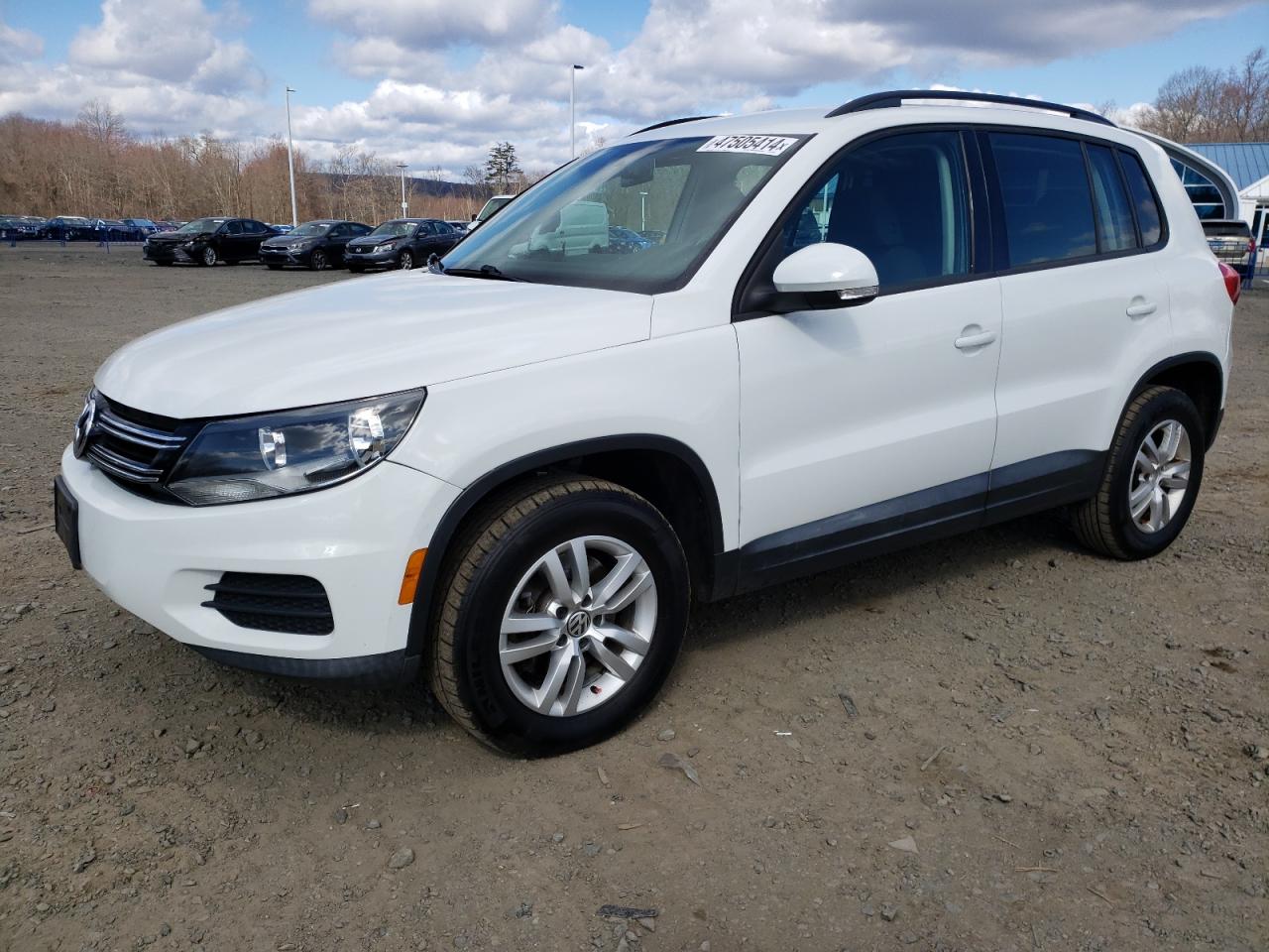 VOLKSWAGEN TIGUAN 2015 wvgav7axxfw593152