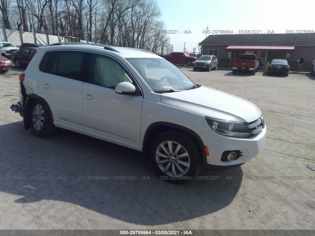 VOLKSWAGEN TIGUAN 2016 wvgav7axxgw019278