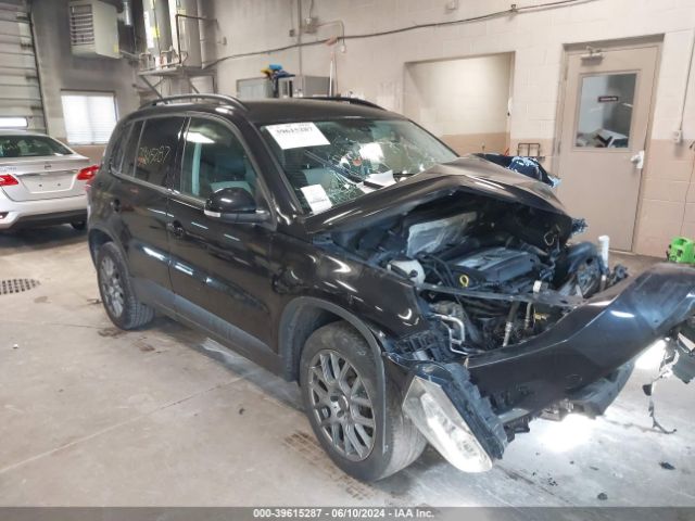 VOLKSWAGEN TIGUAN 2016 wvgav7axxgw611411